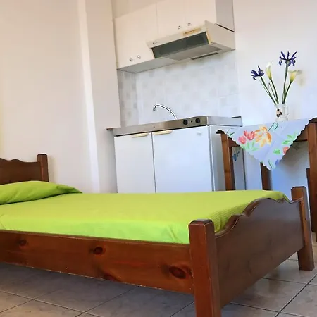 Guest house Mina's In Naxos Island
