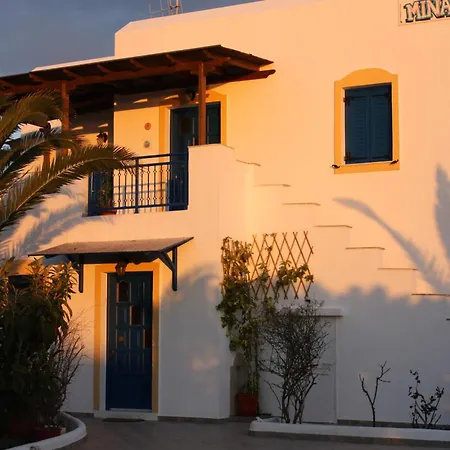 Mina's In Naxos Island Guest house 2*