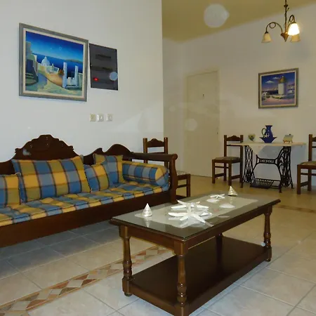 Guest house Mina's In Naxos Island Agios Prokopios (Naxos)
