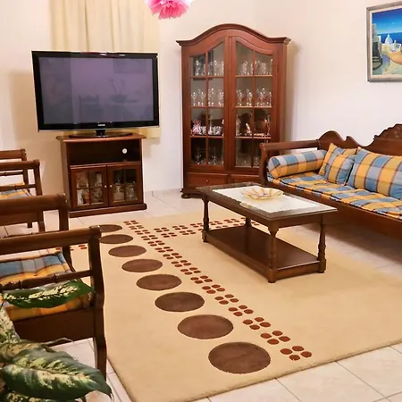 Guest house Mina's In Naxos Island