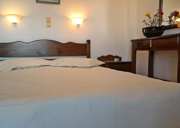 Konukevi Mina's In Naxos Island Agios Prokopios (Naxos)