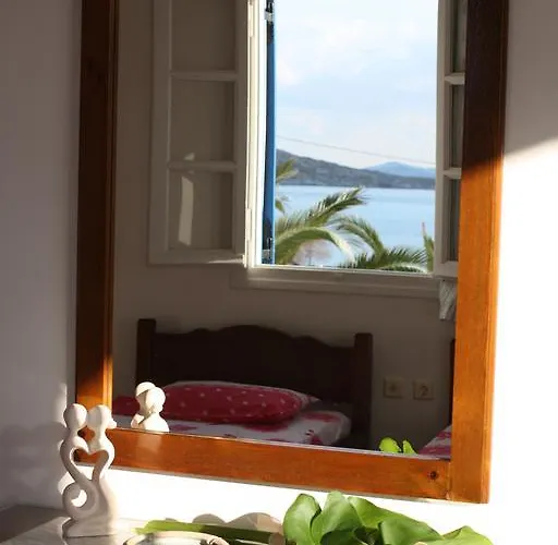 Mina's In Naxos Island Agios Prokopios (Naxos)